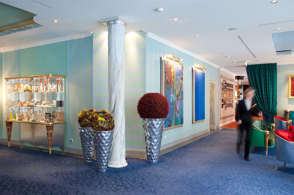 Relais & Chateaux Buelow Palais 5*
