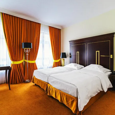 Relais & Chateaux Buelow Palais Dresden Exterior photo