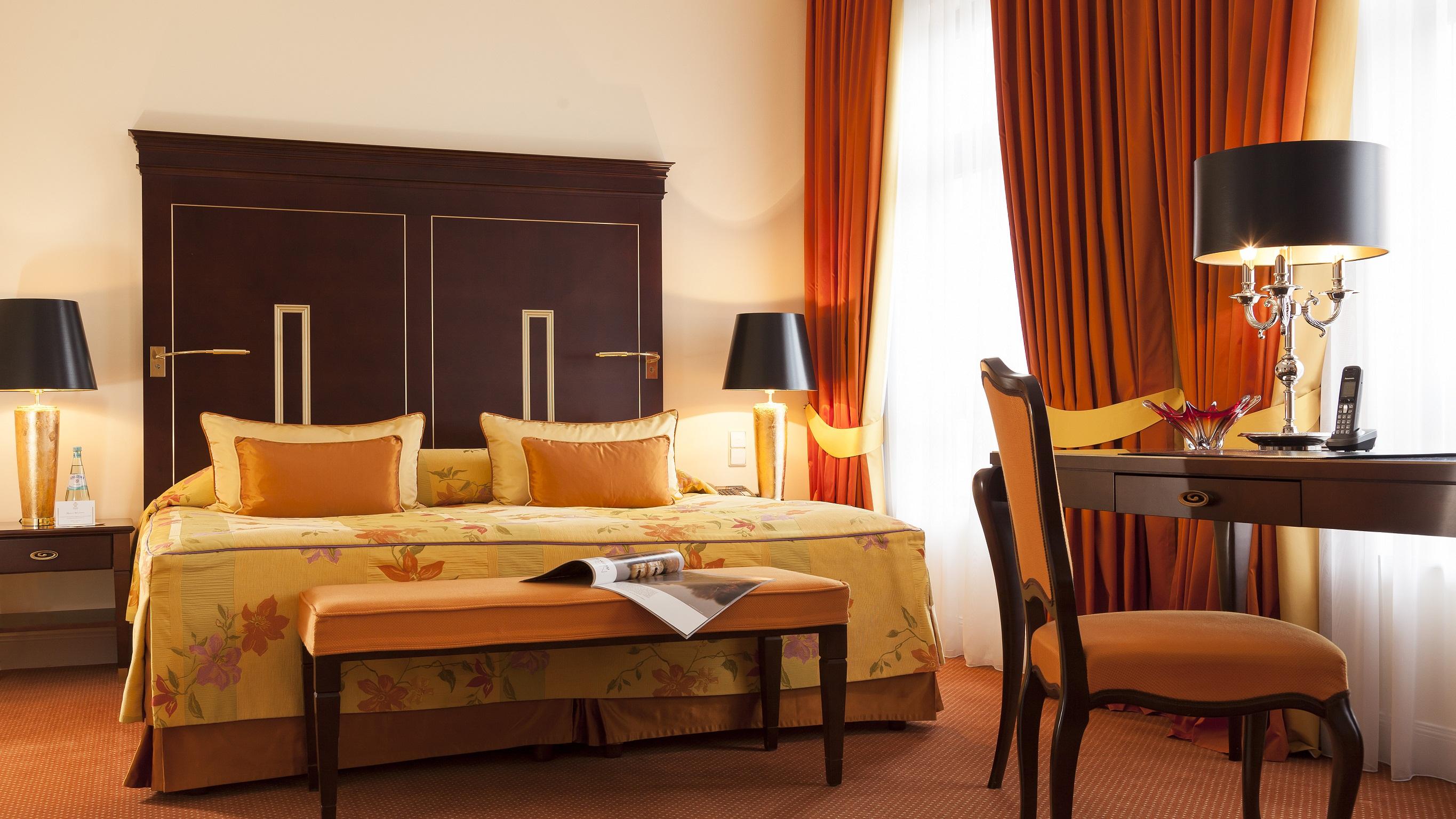 Relais & Chateaux Buelow Palais
