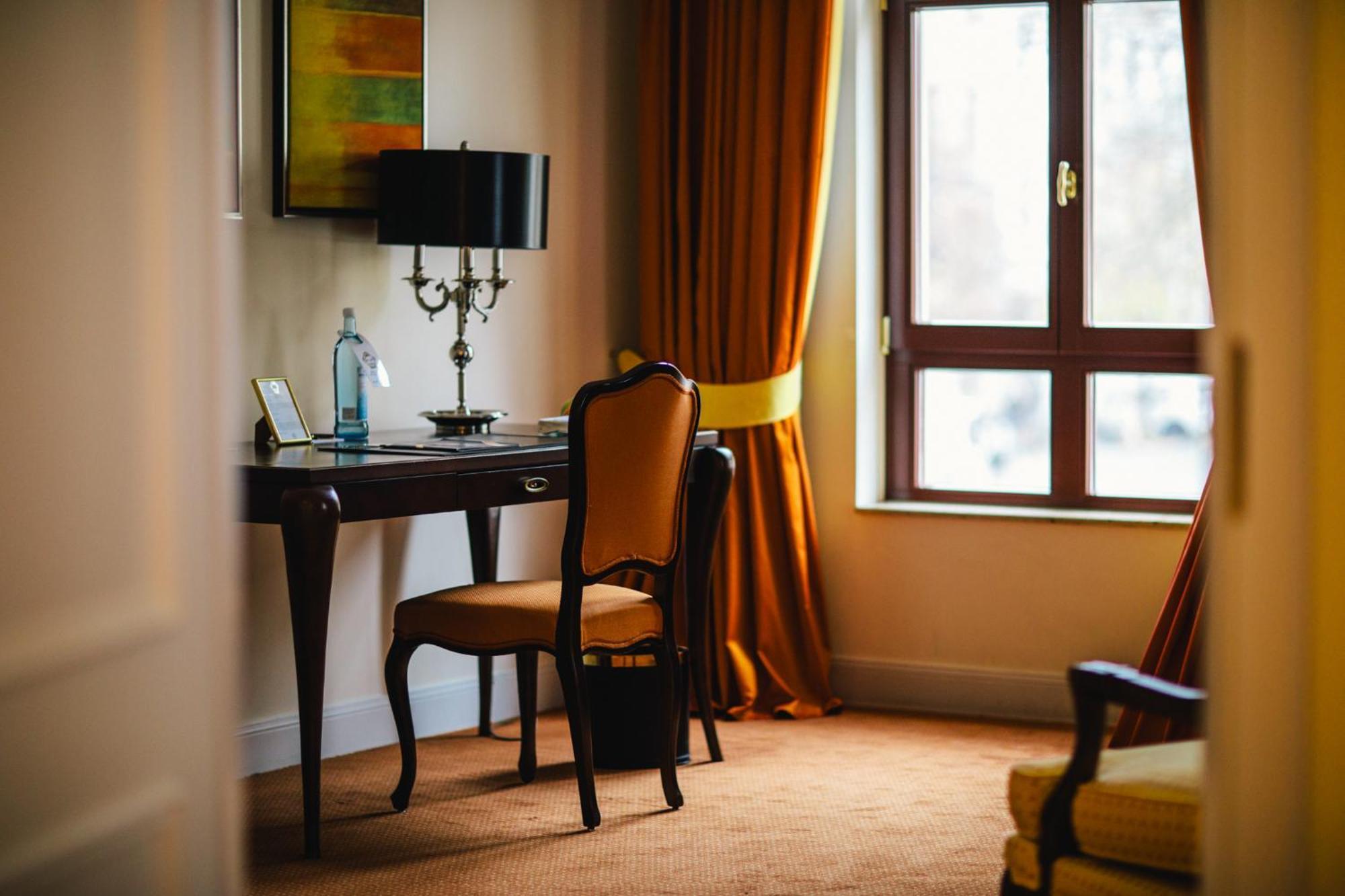 Relais & Chateaux Buelow Palais