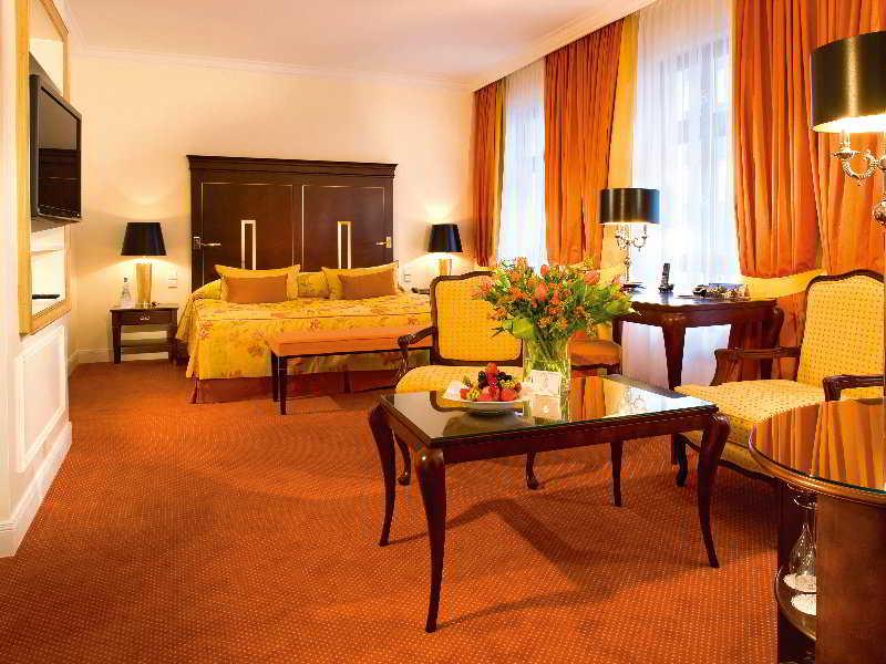 Relais & Chateaux Buelow Palais Hotel 5*